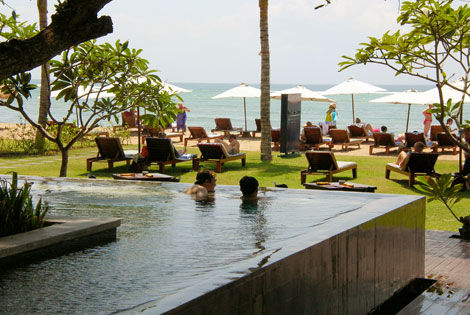 Piscine - balnéaire au Oasis Benoa 3* + Champlung Sari 3* à Ubud