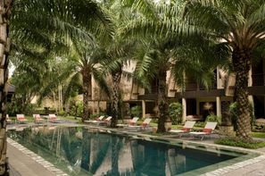 Bali-Denpasar, Combiné hôtels Balnéaire au Segara Village à Sanur + Ubud Wana 4*