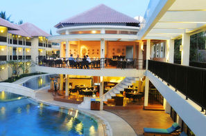 Bali-Denpasar, Hôtel The Camakila Legian 4*