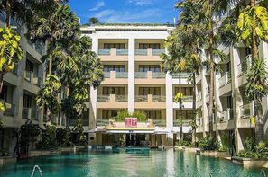 Bali-Denpasar, Hôtel Aston Kuta 4*