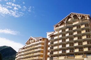 France Alpes-Isola 2000, Résidence avec services Pierre & Vacances Les Terrasses d'Azur
