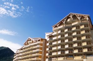 France Alpes-Isola 2000, Résidence avec services Pierre & Vacances Les Terrasses d'Azur