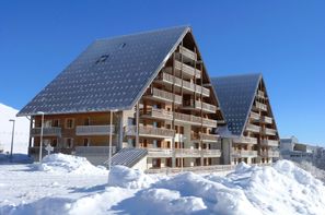 France Auvergne-Super Besse, Résidence avec services O Sancy by Resid&Co