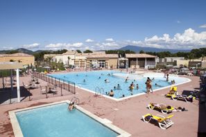 France Provence-Cote d Azur-Aubignan, Résidence locative Les Demeures du Ventoux 3*