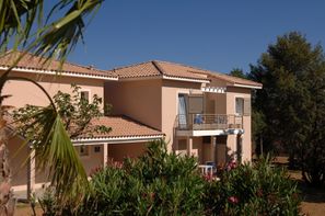 France Provence-Cote d Azur-Hyeres, Résidence locative Club Les Océanides