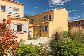 France Provence-Cote d Azur-L'Isle-sur-la-Sorgue, Résidence avec services L'oustau de Sorgue