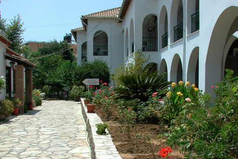 exterieur 2 - Iliada Beach