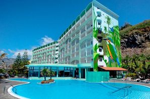 Madère-Funchal, Hôtel Pestana Ocean Bay 4*