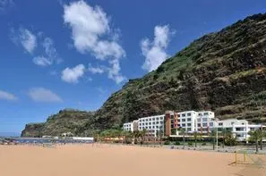 Madère-Funchal, Hôtel Savoy Calheta Beach 4*