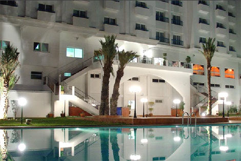 Piscine de nuit - Tildi