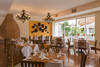 Restaurant Dos Lunas - Oasis Palm Beach
