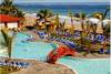 Vue piscine et plage - Viva Wyndham Tangerine