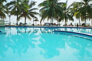 Senegal-Dakar, Club Africa Queen 3*