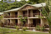 extérieur des chambres - berjaya beau vallon