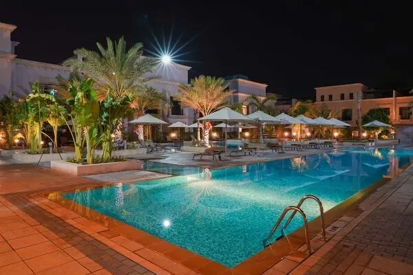 Abu Dhabi : Hôtel Andalus Al Seef Resort