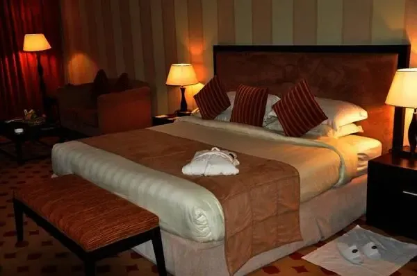 Abu Dhabi : Hôtel Grand Continental