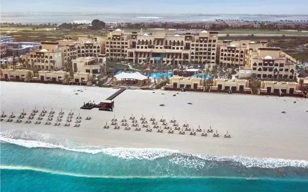 Abu Dhabi : Hôtel Saadiyat Rotana Resort & Villa