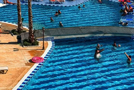 vol+hotel Sejour Fafa Aqua Blue Hotel 4* Albanie Tirana