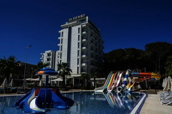 Albanie : Hôtel Henry Resort & Spa