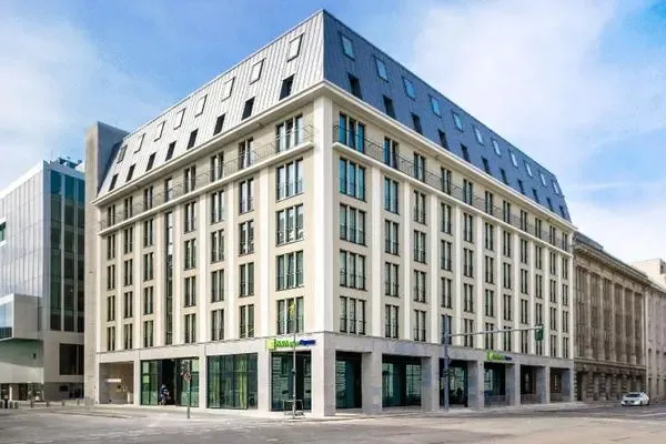Allemagne : Hôtel Holiday Inn Express Berlin Alexanderplatz