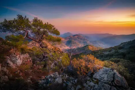 Chypre : Autotour L'île d'Aphrodite à petits pas : aventure sous le soleil chypriote