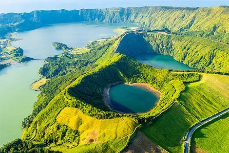 vol+hotel Autotour Echappée sauvage aux Açores sur l'île de São Miguel 3* Iles Des Acores Ponta Delgada