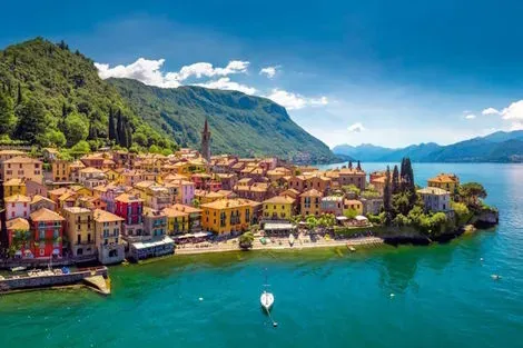 vol+hotel Autotour SUR LA ROUTE : AU COEUR DES LACS ITALIENS 3* AVEC LOCATION FLEX Italie Milan