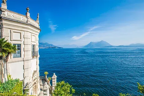 vol+hotel Autotour Balade sur les routes des lacs italiens en liberté, arrivée Milan 4* Italie Milan