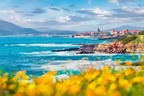 vol+hotel Autotour Charme du Nord de la Sardaigne 3/4* Sardaigne Olbia