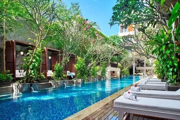Bali : Hôtel Jambuluwuk Oceano Seminyak