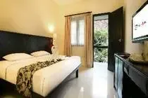 Bali-Denpasar, Hôtel Legian Paradiso 3*