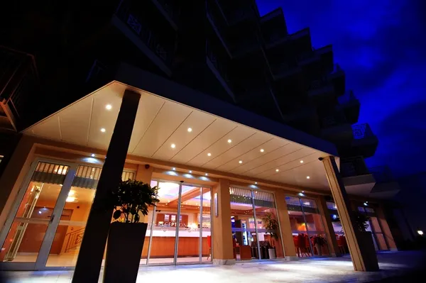 Bulgarie : Hôtel Karlovo