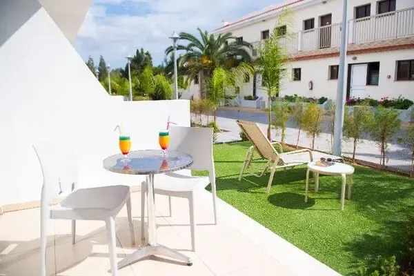 Chypre : Hôtel Loutsiana I & Ii Deluxe Apartments
