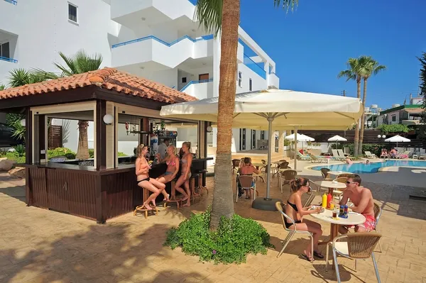 Chypre : Hôtel Petrosana Hotel Apartments