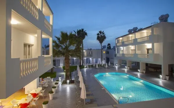 Chypre : Hôtel Princessa Vera Hotel Apartments