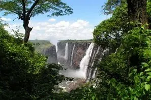 Afrique Du Sud-Le Cap, Circuit Les Inévitables de l'Afrique du Sud et Victoria Falls 3*
