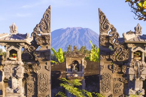Bali-Denpasar, Circuit 3* charme & séjour au Away Bali Legian Camakila 4*
