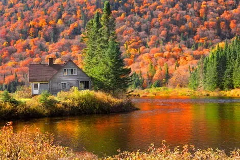 vol+hotel Circuit Exploration de l'Est canadien avec étape nature Canada Toronto