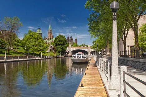 Canada-Toronto, Circuit Pays de Lacs et De Forêts