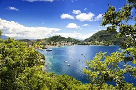 vol+hotel Circuit AU COEUR DES CARAIBES Iles Grenadines Fort de France