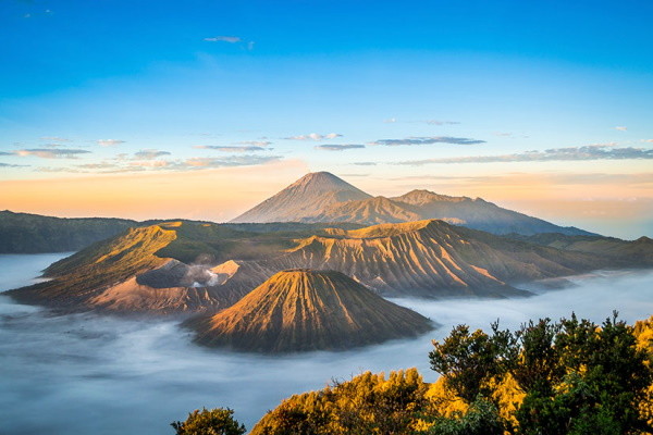 Indonesie : Circuit L'Indonésie, un collier de perles entre mer et volcans