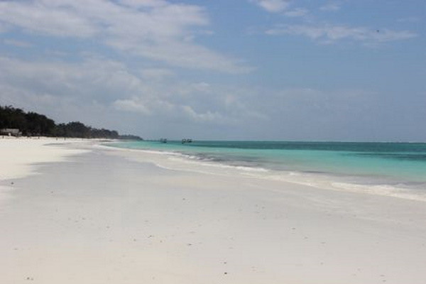 Kenya : Circuit Merveilles du Kenya Mara & Balnéaire Plage de Diani - Limité à 6 pers./véhicule
