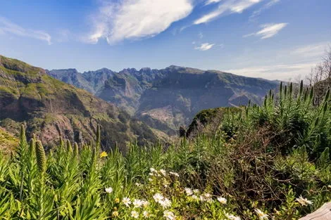 vol+hotel Circuit CIRCUIT SEJOUR DECOUVERTE TOP CULTURE A MACHICO Madère Funchal