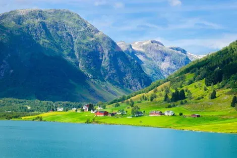 vol+hotel Circuit L'appel des grands fjords norvégiens 3* Norvege Oslo