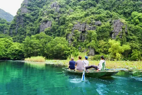 Vietnam : Circuit De la beauté d'Halong aux Splendeurs d'Angkor privatif