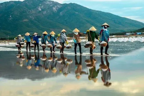 Vietnam-Hanoi, Circuit De la Baie d'Halong aux plages de Phan Thiet 3*