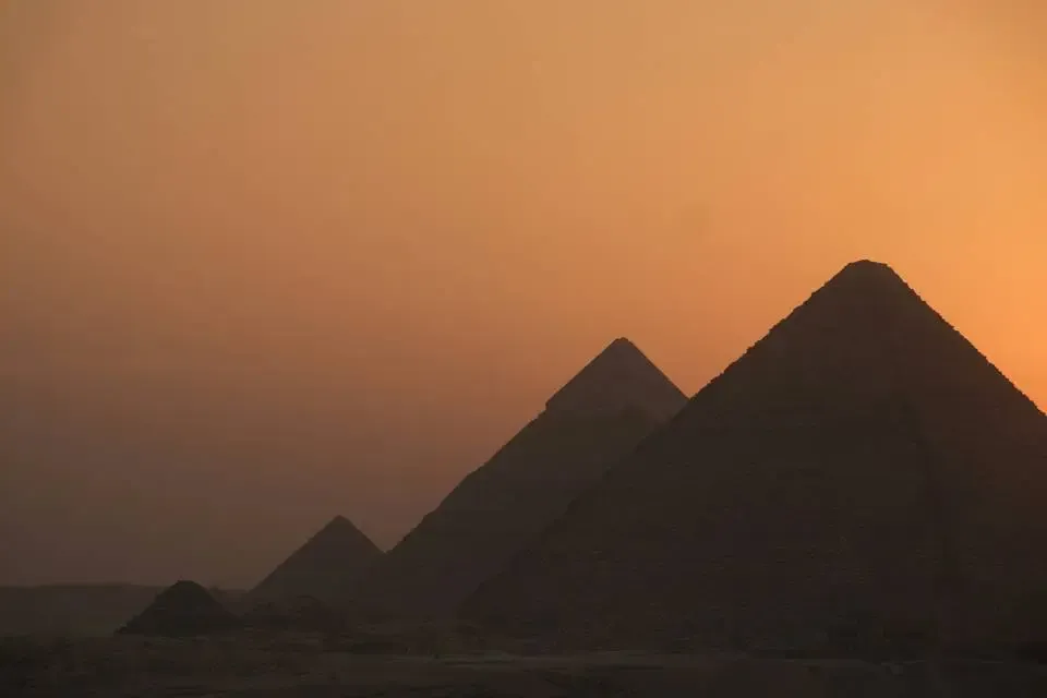 vol+hotel Combiné Les Voiles du Temps: Egypte Millénaire à Bord d'une Dahabeya Egypte Le Caire