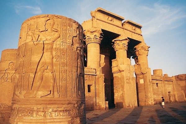 Egypte : Combiné croisière et hôtel Evasion Nil et Caire avec guide et transferts privés en Caire/Caire 9 nuits