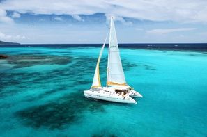 Martinique-Fort De France, Combiné croisière et hôtel Croisière Grenadines + Sejour à l'hôtel Karibea Caribia 3*