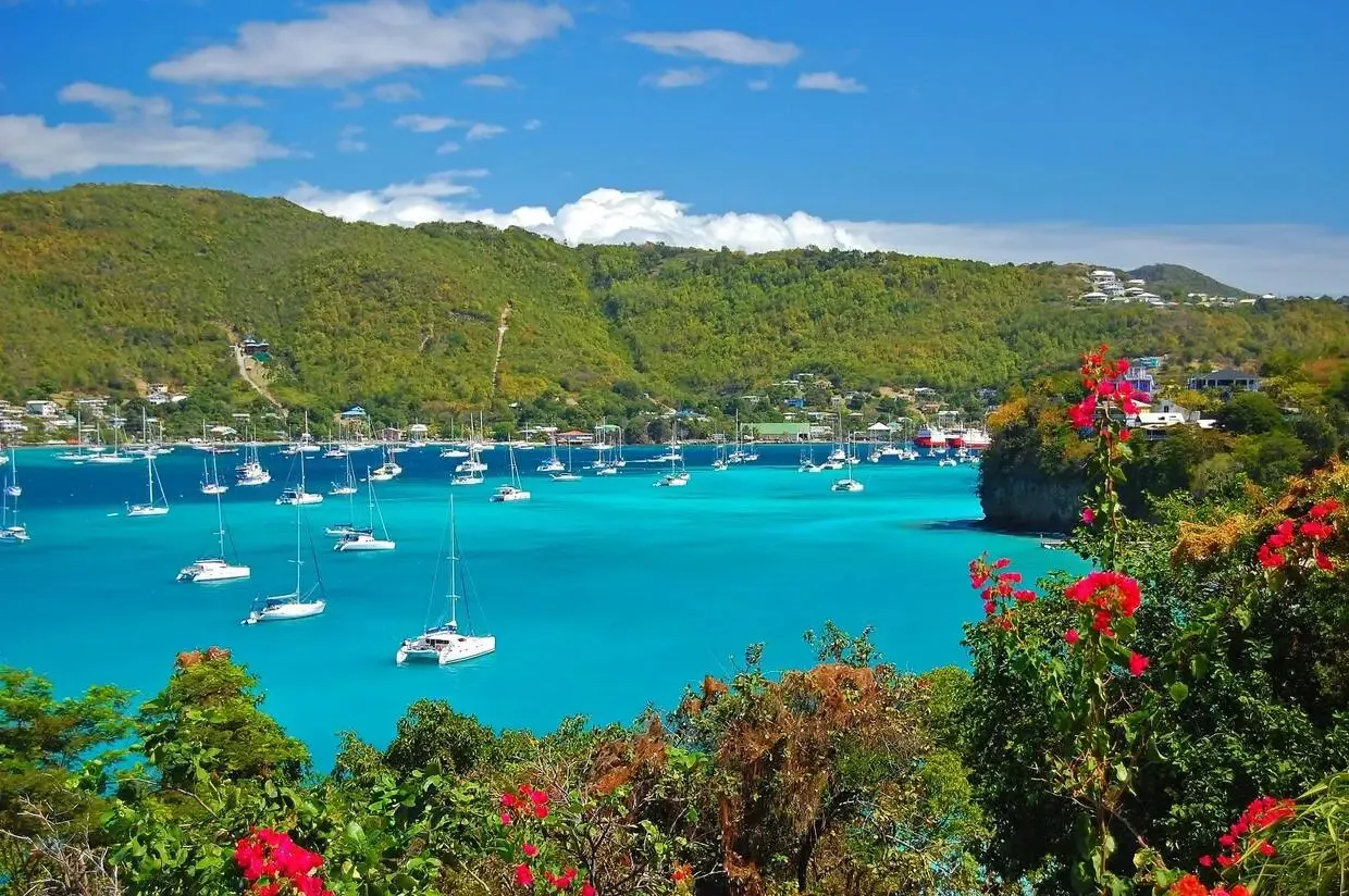 Martinique : Combiné croisière et hôtel Passion Grenadines et extension 4 nuits à l'hôtel Karibea Sainte-Luce